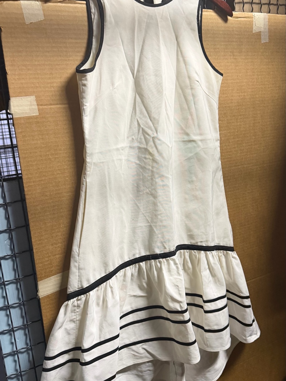 NHA KHANH High -Low Sleeveless Ruffle Hem Dress with Black Trim size 0